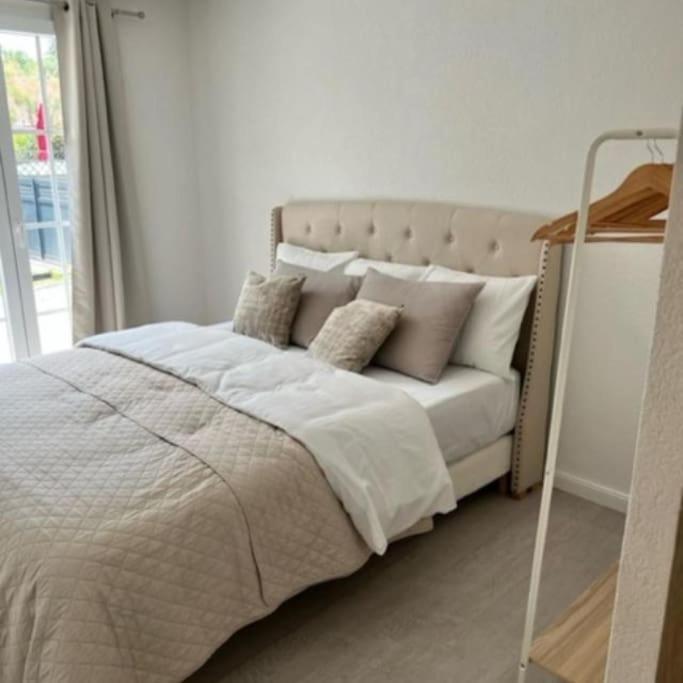 Appartement Douillet, Amenage Proche Riviera. Attalens エクステリア 写真